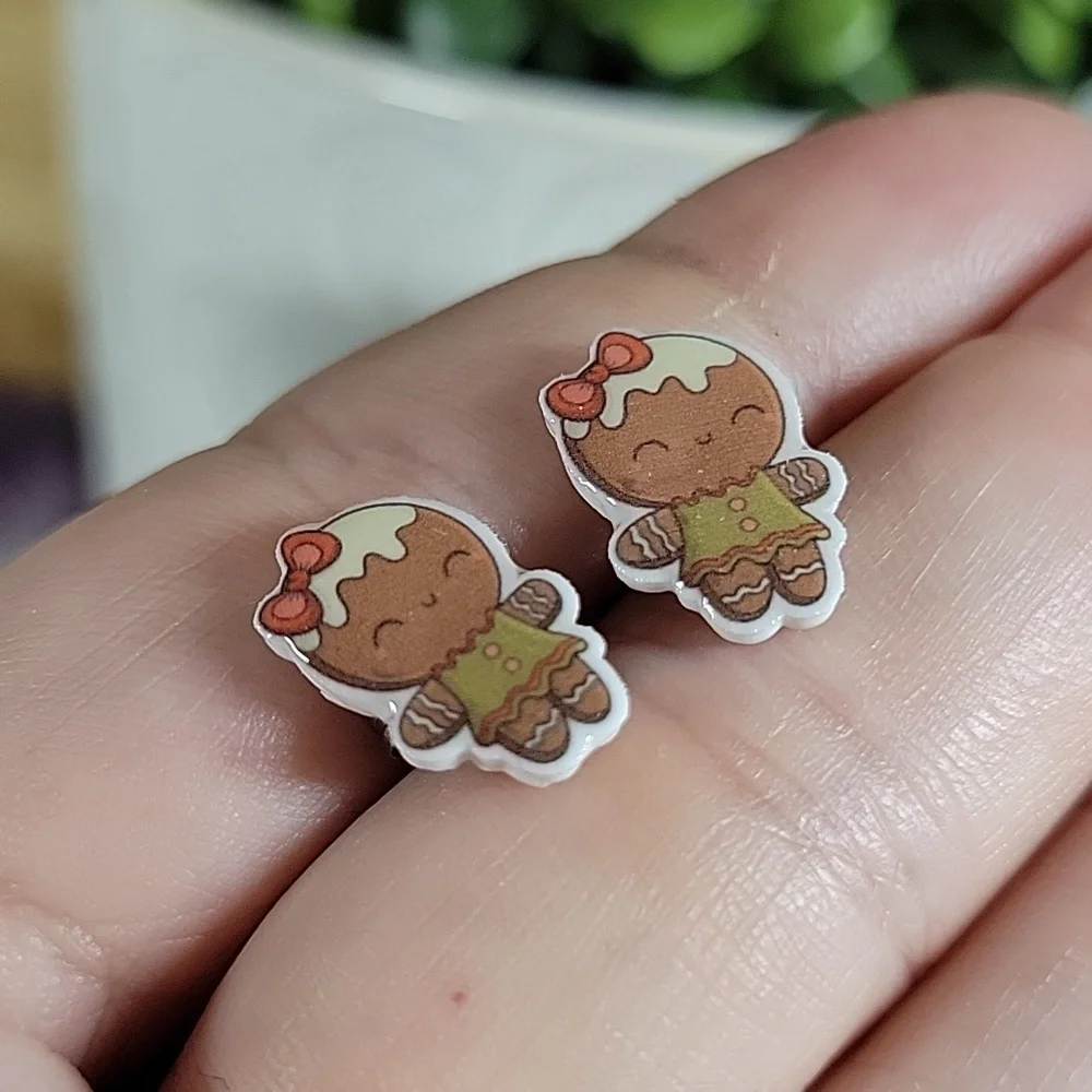 Gingerbread Cutie Stud Earrings